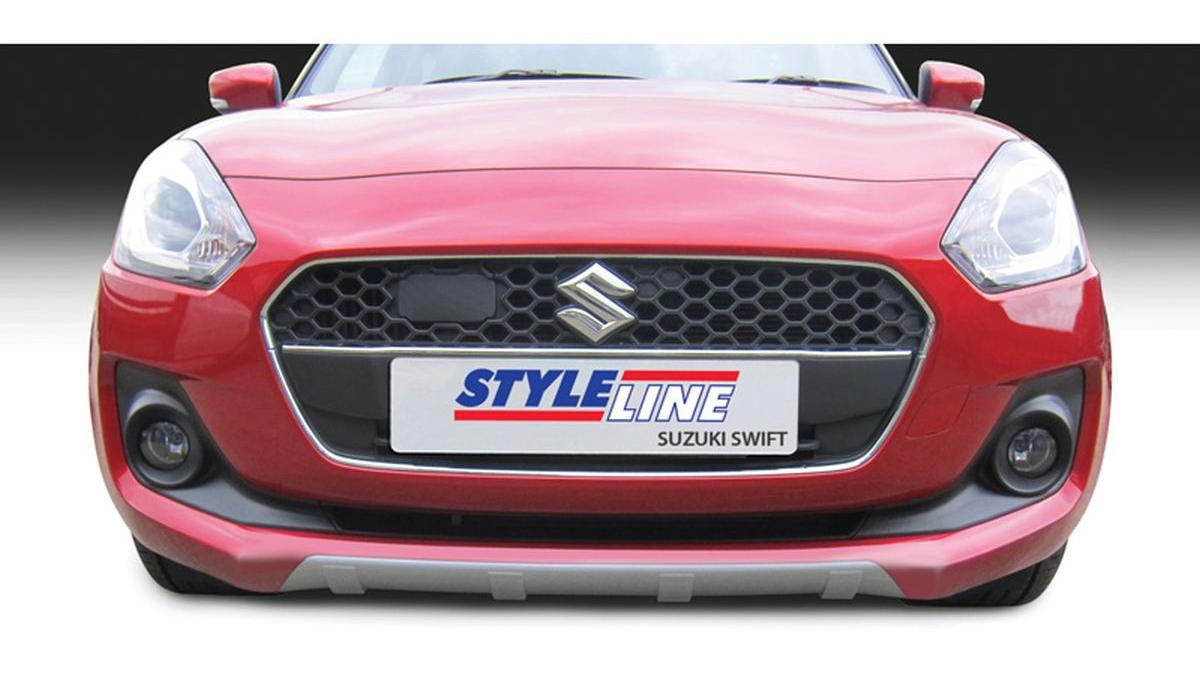 RGM+Spoiler+avant+%27Skid-Plate%27+sur+mesure+pour+Suzuki+Swift+IV+5-portes+excl.+Sport+5%2F2017-+Argent+%27Ribbed%27